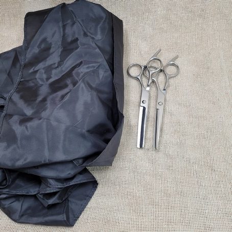 Tijeras Profesionales de 6" con tornillo, 120 BS