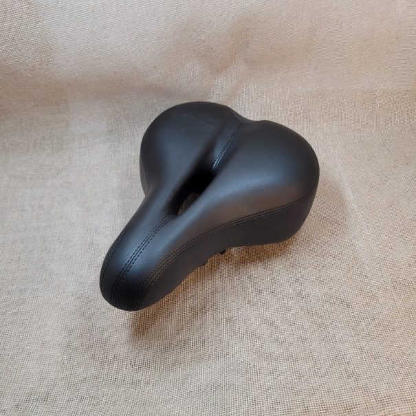 Asiento de bicicleta, 150 Bs.