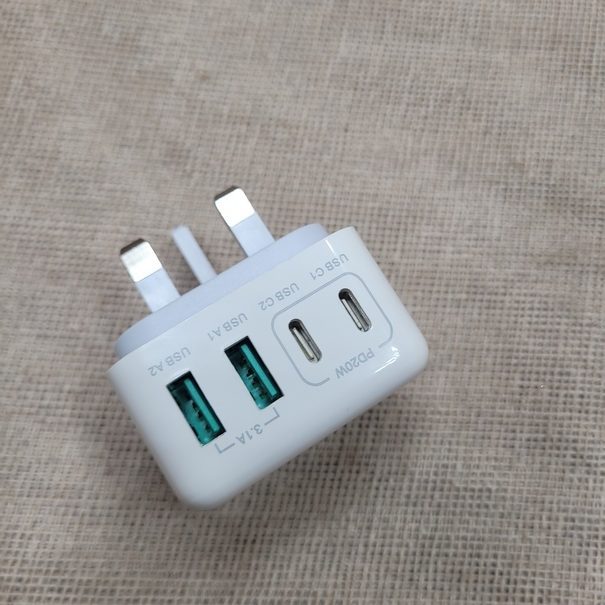 Cargador para iphone de 40 w, 130 Bs.